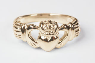 14kt Gold Claddagh with Stone Ring