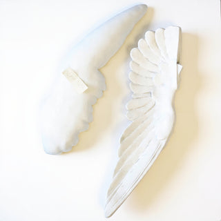Upright Wings - 20-inch — Flat White finish