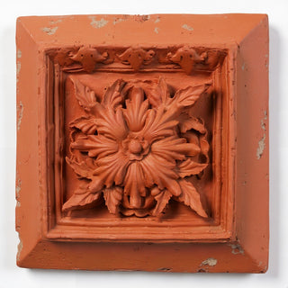Seville Leaf Plaque Wall Plaque - 13-inch — Metro finish