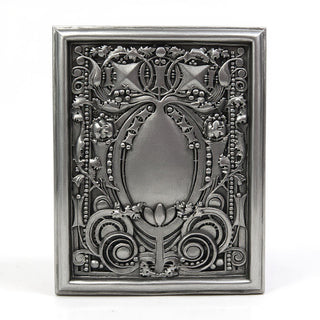 Sullivan Frieze - 24-inch — Aged Silver finish
