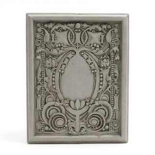 Sullivan Frieze - 24-inch — Antique Stone finish