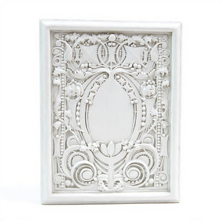 Sullivan Frieze - 24-inch — Flat White finish