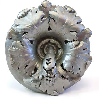Leafy Medallion Wall Medallion - 15-inch — Antique Silver finish