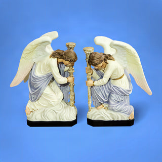 Set of hand-painted fiberglass resin angel statues in realistic color, the Bergama design.
