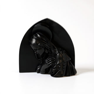 Della Robbia Madonna Statue — Flat Black finish