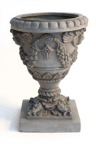 Robbia Angel Planter - 24-inch — Limestone finish