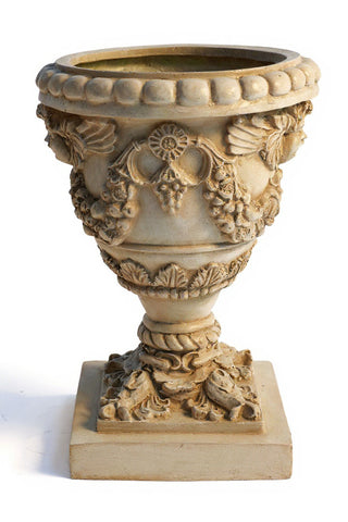 Robbia Angel Planter - 24-inch — Museum Terracotta finish