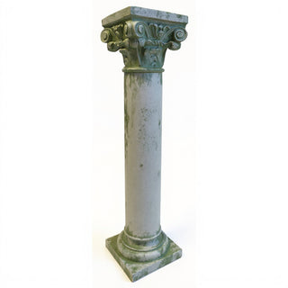 Remnant Pedestal - 24-inch — Mossy Green finish