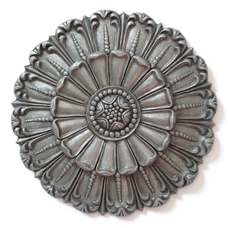 Tulip Medallion Wall Plaque — Aged Silver finish