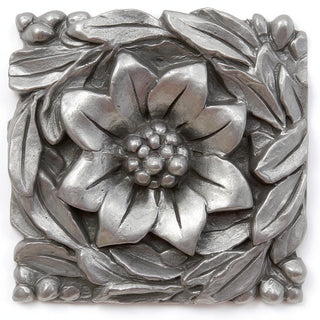 Daisy Remnant Wall Plaque - 12-inch — Aged Silver finish