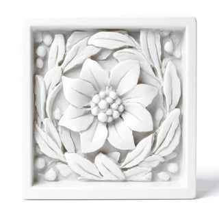 Daisy Remnant with Frame Wall Plaque - 15.75-inch — Flat White finish