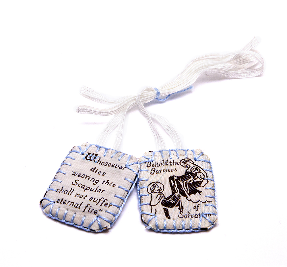 Sisters of Carmel Large Scapular with White Label and Blue Edge