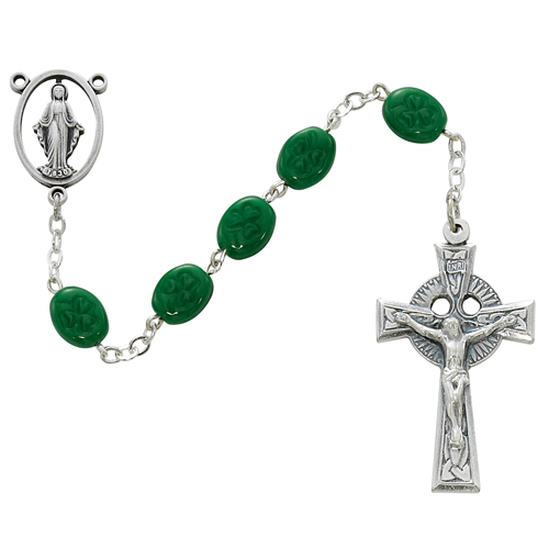 6X8MM Oval Green Shamrock Rosary